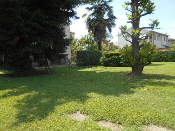 casa indipendente in vendita a Cassolnovo