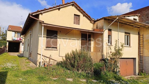 casa indipendente in vendita a Cassolnovo