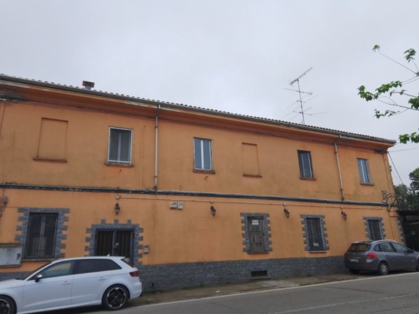 pentavano in vendita a Cassolnovo in zona Molino Del Conte