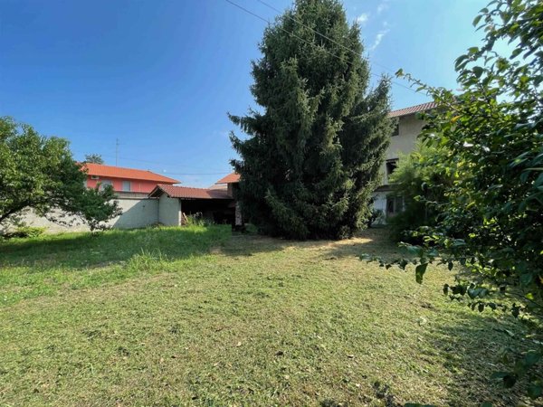 casa indipendente in vendita a Cassolnovo in zona Molino Del Conte