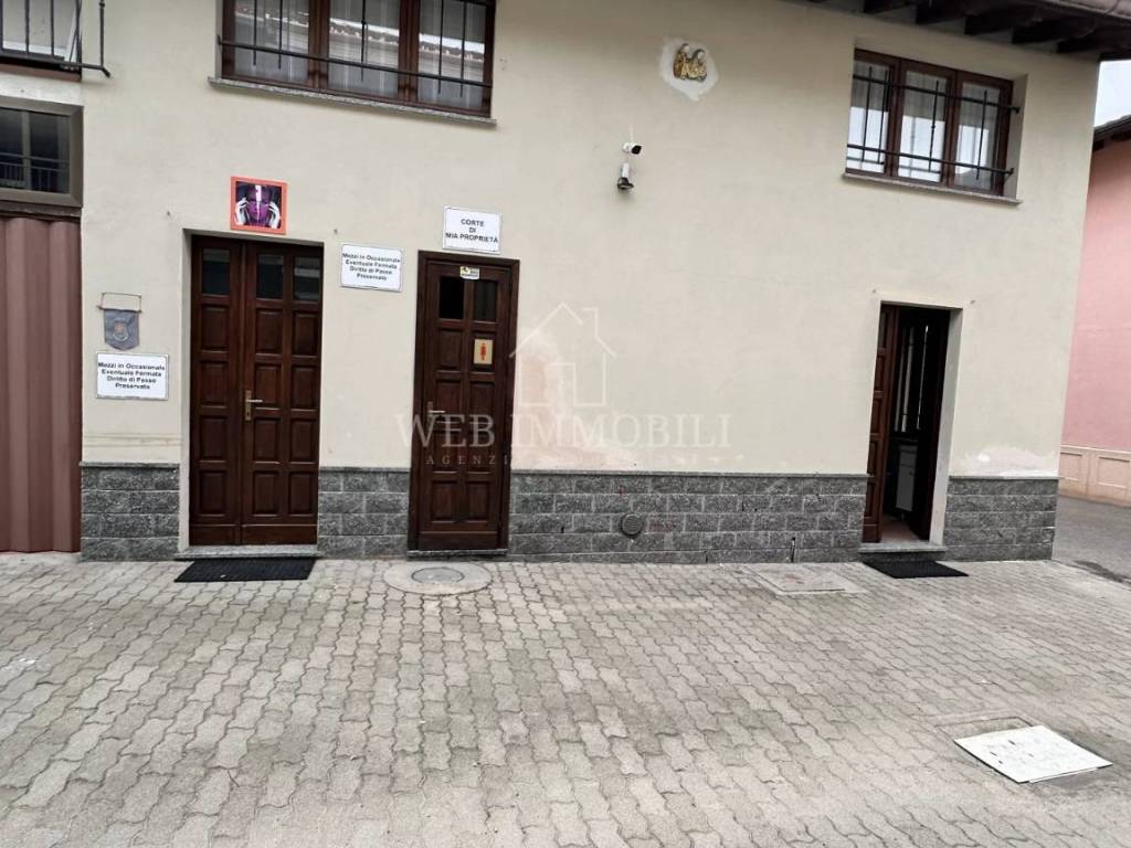 casa indipendente in vendita a Cassolnovo