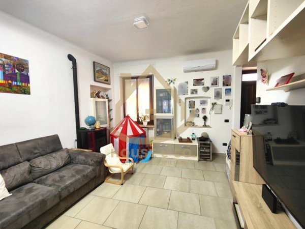 casa indipendente in vendita a Cassolnovo
