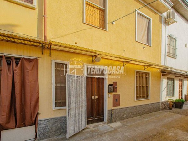 casa indipendente in vendita a Cassolnovo