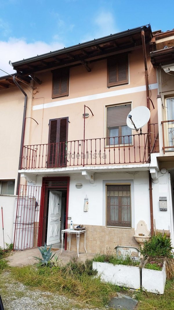 casa indipendente in vendita a Cassolnovo