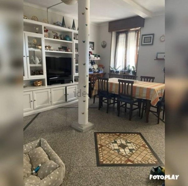 casa semindipendente in vendita a Cassolnovo