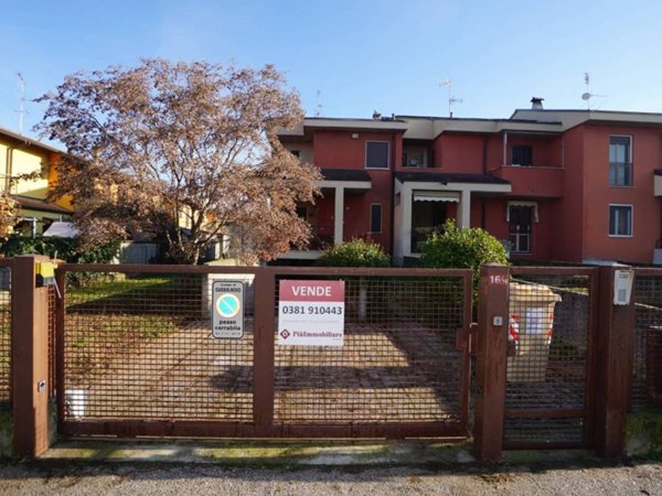 casa indipendente in vendita a Cassolnovo