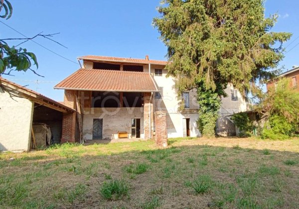 casa indipendente in vendita a Cassolnovo in zona Molino Del Conte