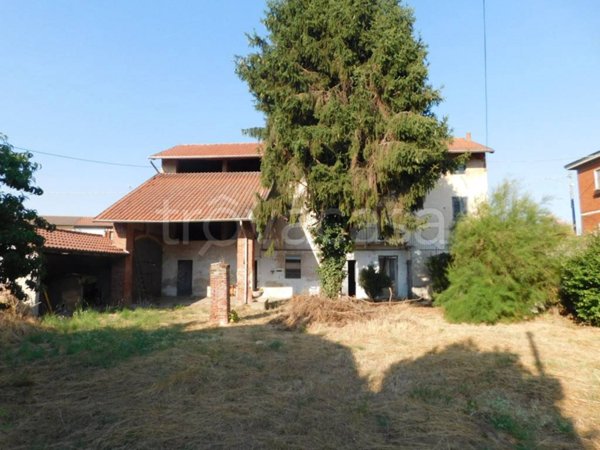 appartamento in vendita a Cassolnovo in zona Molino Del Conte