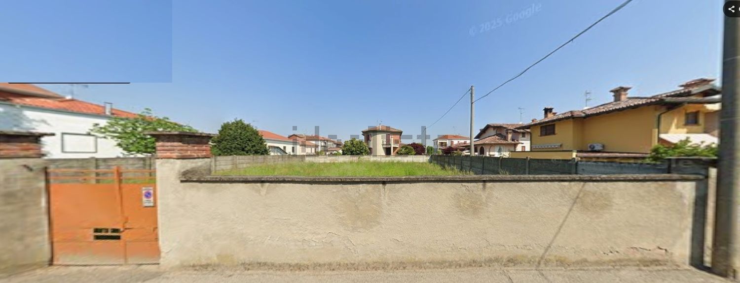 terreno edificabile in vendita a Cassolnovo