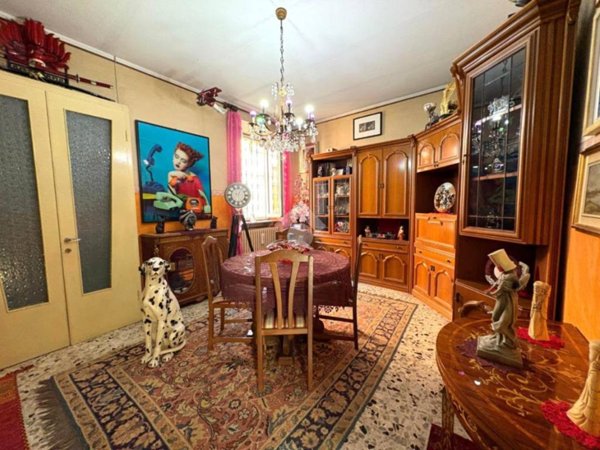 casa indipendente in vendita a Cassolnovo