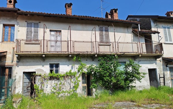 casa indipendente in vendita a Cassolnovo in zona Molino Del Conte