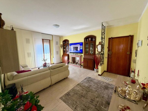 appartamento in vendita a Cassolnovo in zona Molino Del Conte