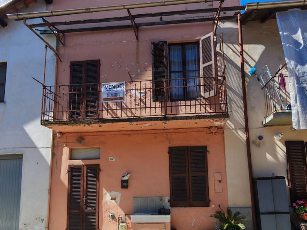 casa indipendente in vendita a Cassolnovo