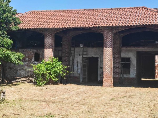 casale in vendita a Cassolnovo