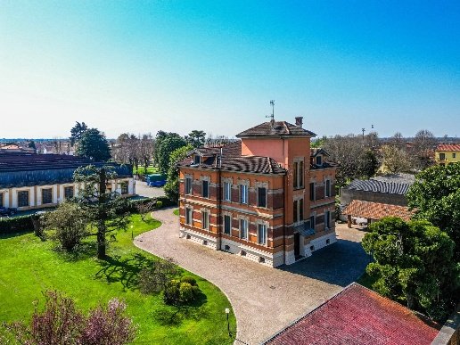 casa indipendente in vendita a Cassolnovo in zona Molino Del Conte