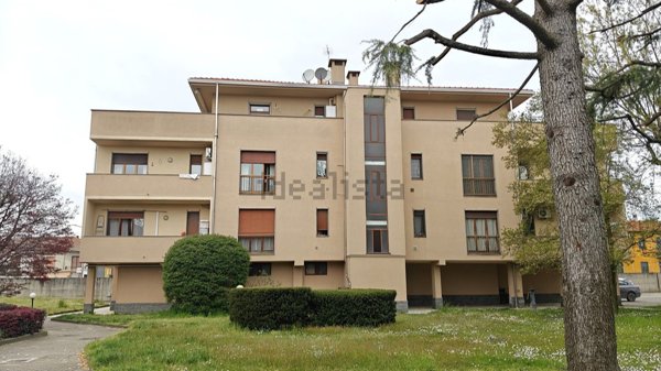 appartamento in vendita a Cassolnovo in zona Molino Del Conte
