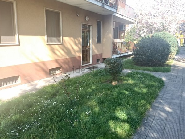 appartamento in vendita a Cassolnovo in zona Molino Del Conte