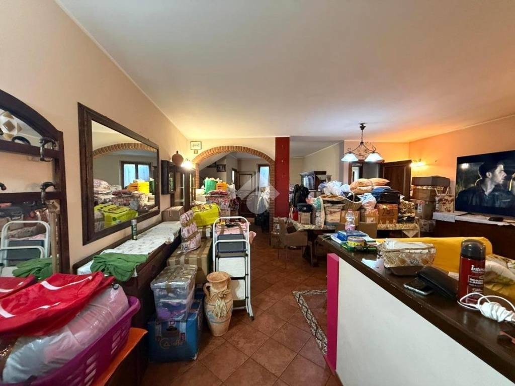 casa indipendente in vendita a Cassolnovo in zona Molino Del Conte