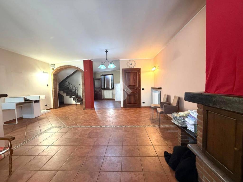 casa indipendente in vendita a Cassolnovo in zona Molino Del Conte