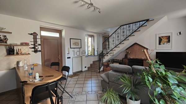 casa indipendente in vendita a Cassolnovo in zona Molino Del Conte