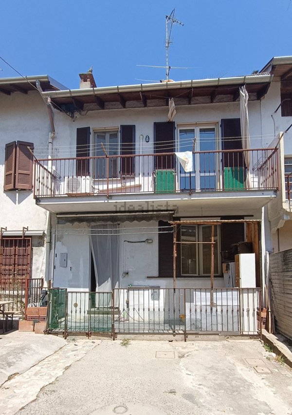 appartamento in vendita a Cassolnovo in zona Molino Del Conte
