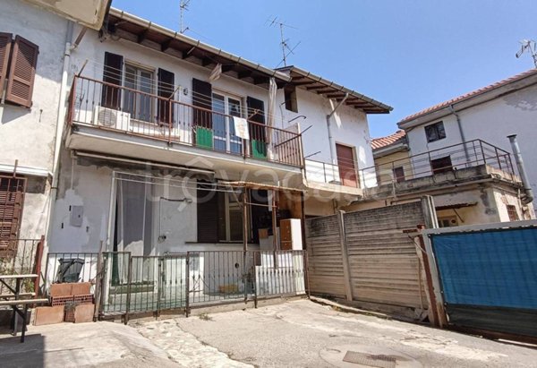 casa indipendente in vendita a Cassolnovo in zona Molino Del Conte