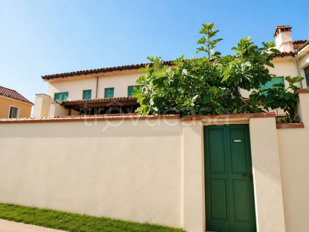 appartamento in vendita a Cassolnovo in zona Molino Del Conte