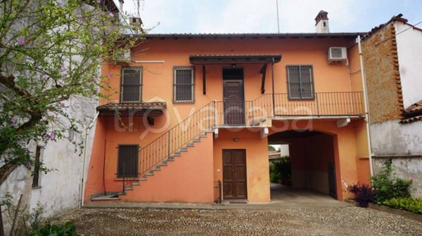 appartamento in vendita a Cassolnovo in zona Molino Del Conte