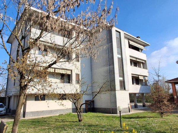 appartamento in vendita a Cassolnovo in zona Molino Del Conte