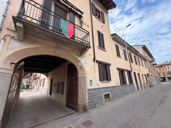 appartamento in vendita a Cassolnovo in zona Molino Del Conte