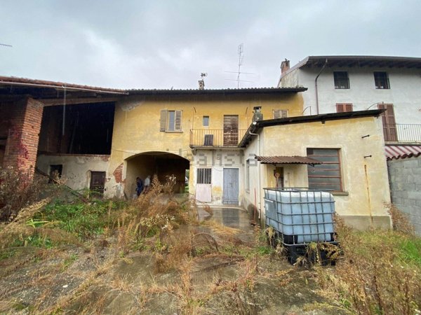 appartamento in vendita a Cassolnovo in zona Molino Del Conte