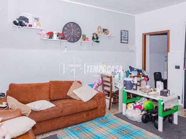 appartamento in vendita a Cassolnovo in zona Molino Del Conte