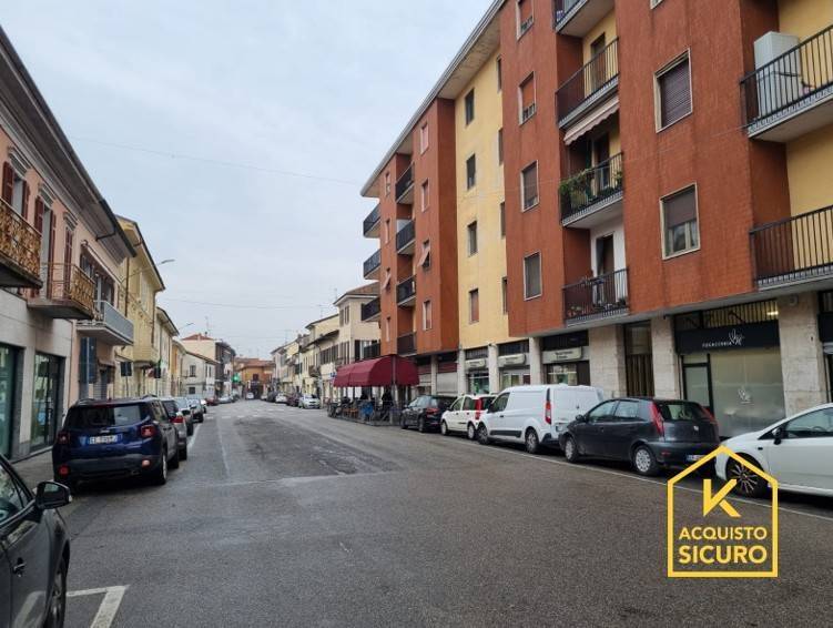 appartamento in vendita a Cassolnovo in zona Molino Del Conte