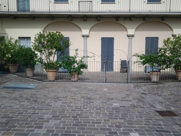 appartamento in vendita a Castana in zona Martinasca