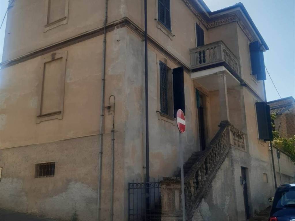 casa indipendente in vendita a Casteggio