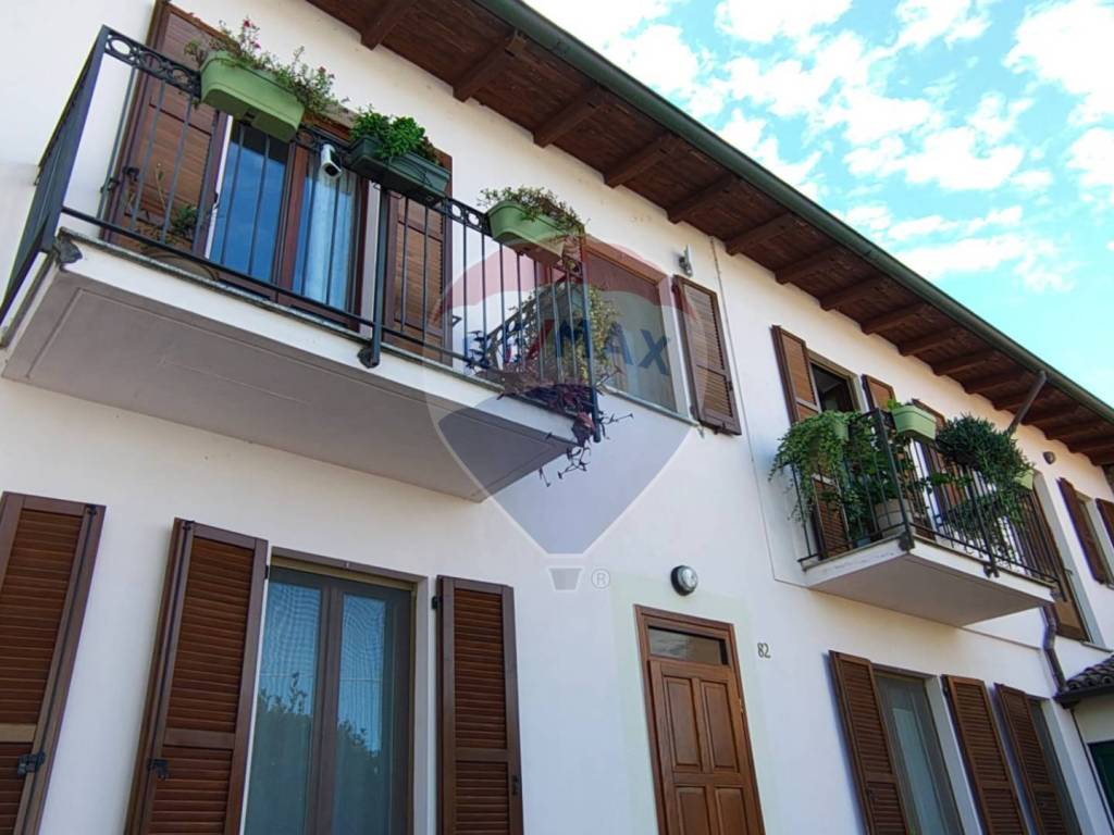 casa indipendente in vendita a Casteggio in zona Mairano