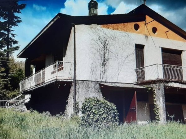 casa indipendente in vendita a Casteggio