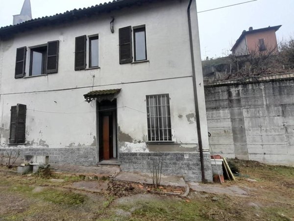 casa indipendente in vendita a Casteggio