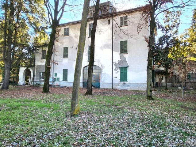negozio in vendita a Casteggio