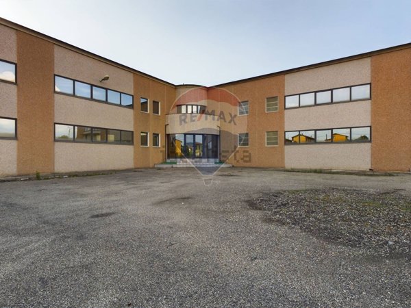 capannone in vendita a Casteggio