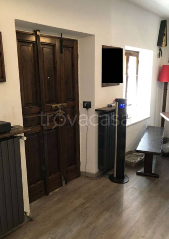 appartamento in vendita a Casteggio in zona Sgarbina