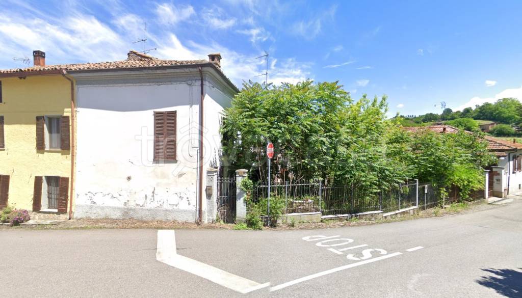 casa indipendente in vendita a Casteggio in zona Rivetta
