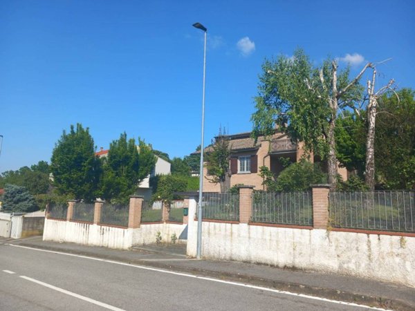 casa indipendente in vendita a Casteggio
