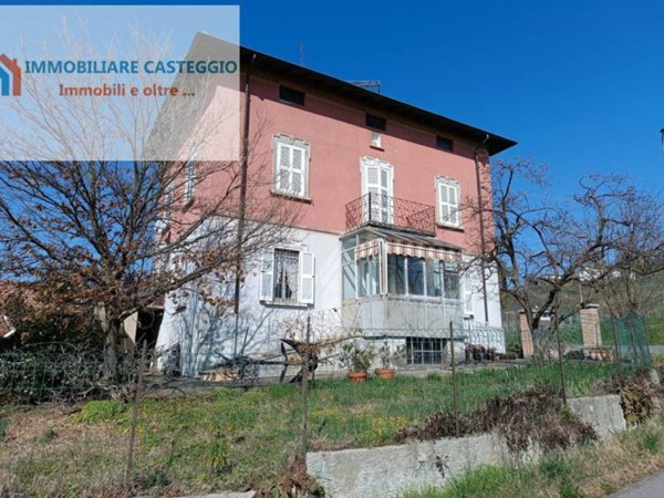 casa indipendente in vendita a Casteggio