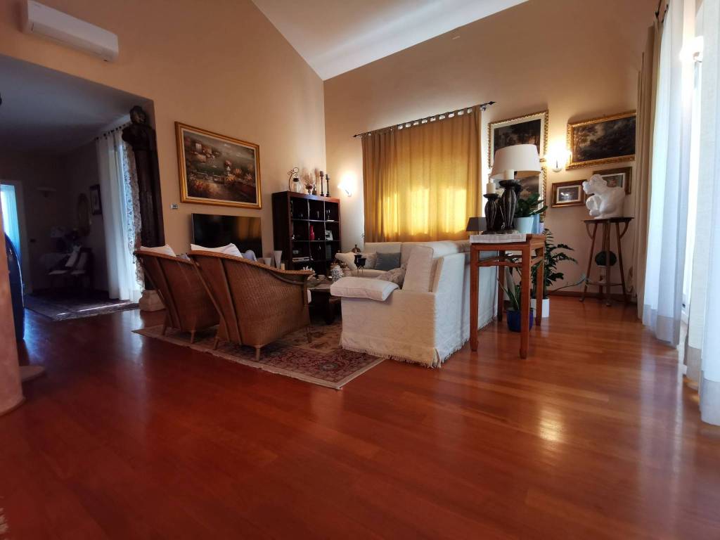 appartamento in vendita a Casteggio