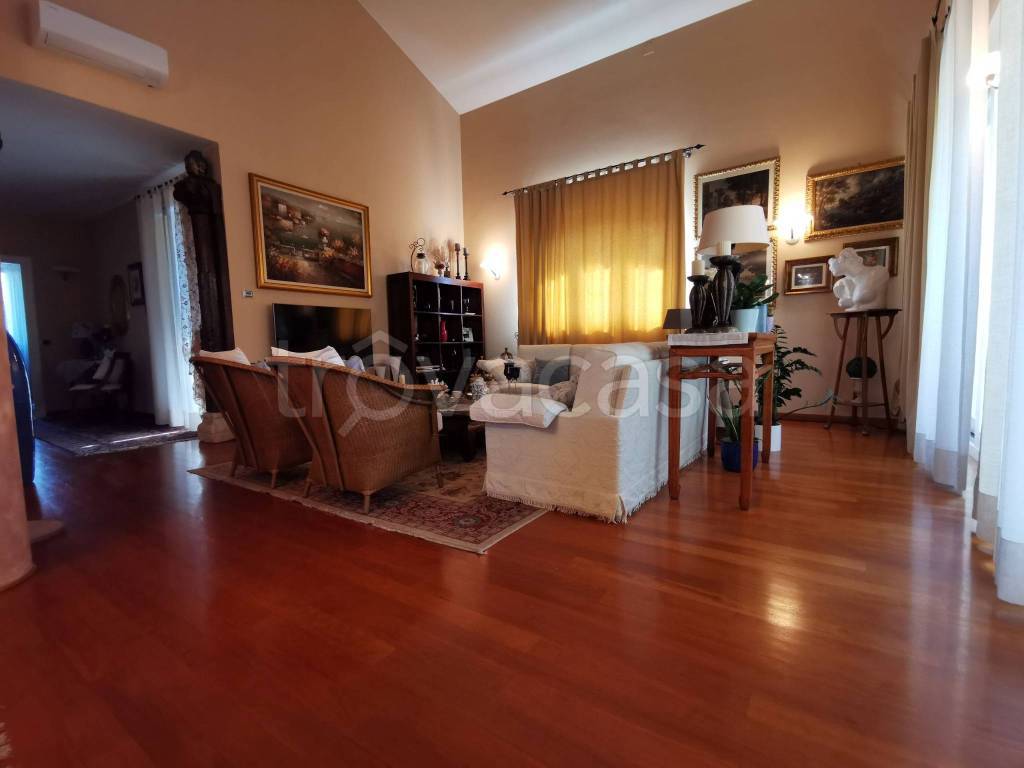 appartamento in vendita a Casteggio