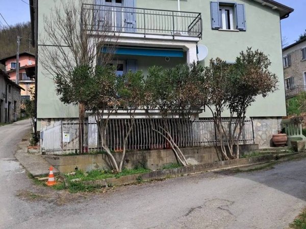 casa indipendente in vendita a Casteggio