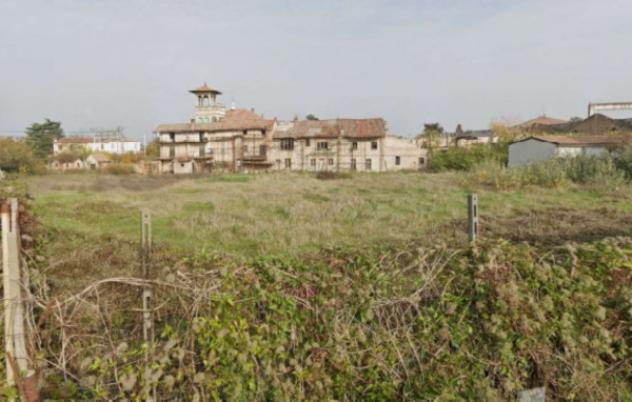 terreno edificabile in vendita a Casteggio