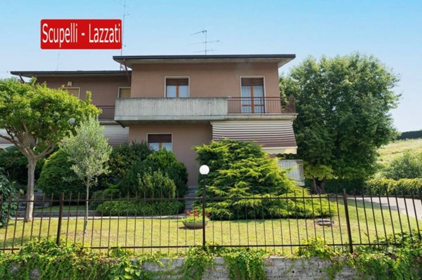 casa indipendente in vendita a Casteggio