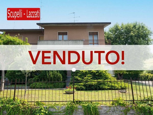 casa indipendente in vendita a Casteggio